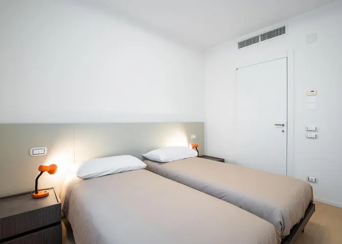 Lovelyhomes G24 *
