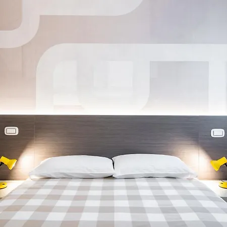 Lovelyhomes G24 Apartament *
